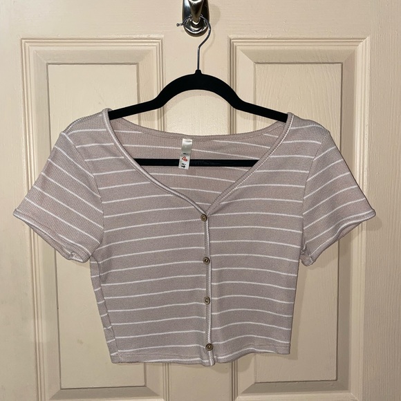 Cropped top - Picture 1 of 1